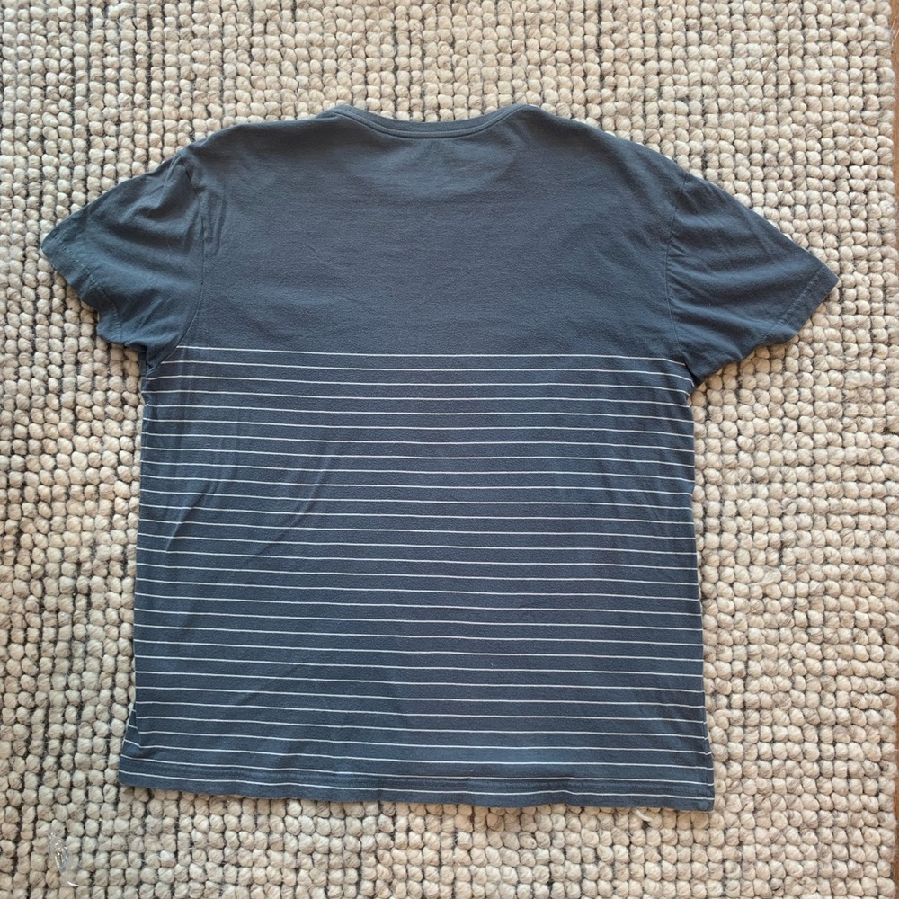 RVCA Relaxed Fit Tee - Picture 2 of 4